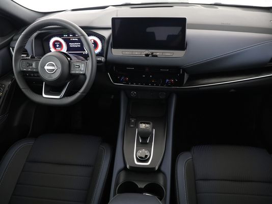 Nissan Qashqai 1.3 DIG-T 158 PS Tekna 4x4